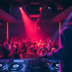 Ile zarabia DJ w klubie i na eventach Ile zarabia dj
